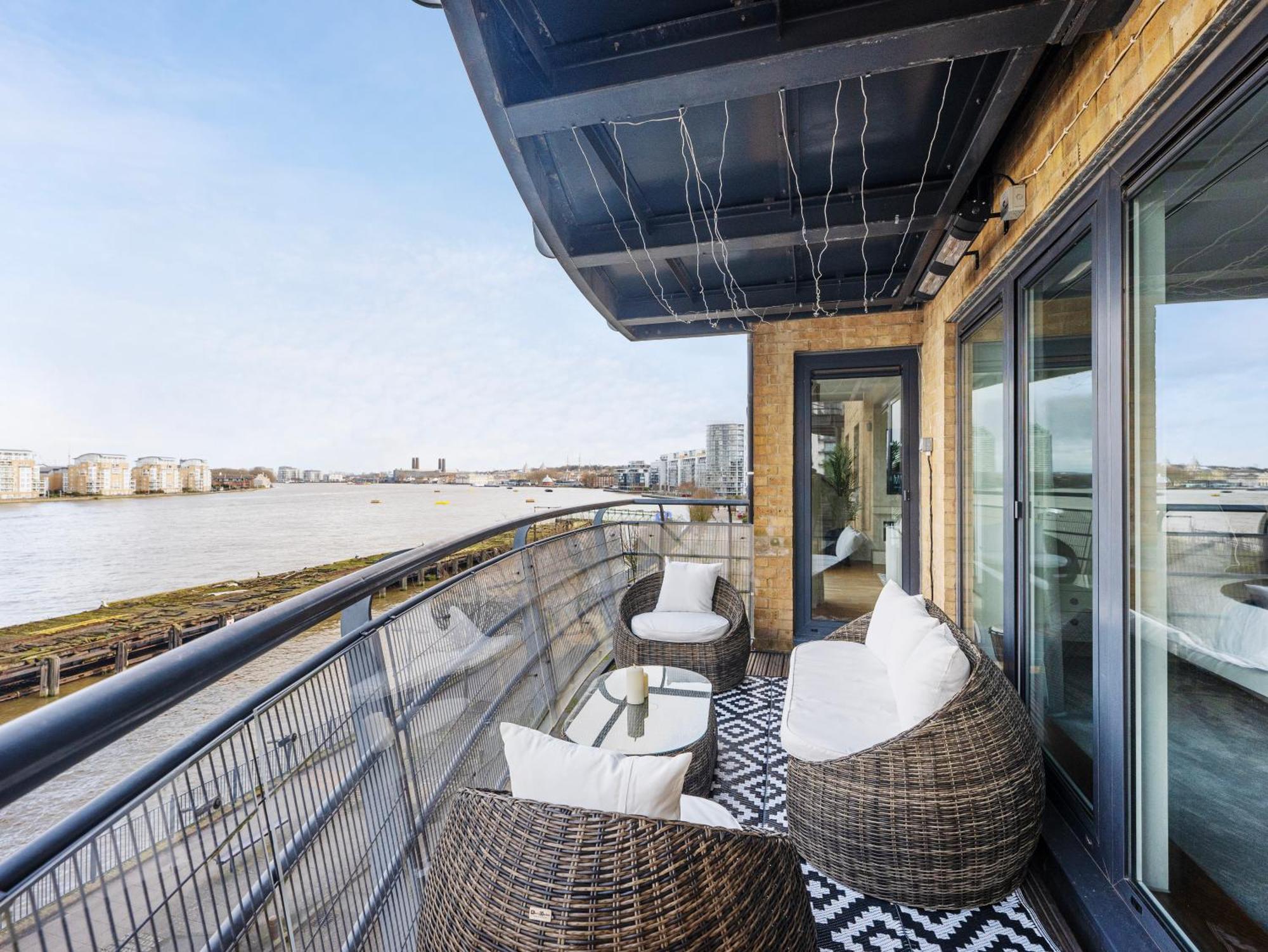 The View Greenwich - Luxury River Thames Apartment London Ngoại thất bức ảnh